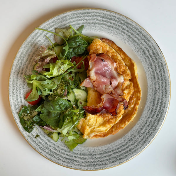 OMLETE AR BEKONU