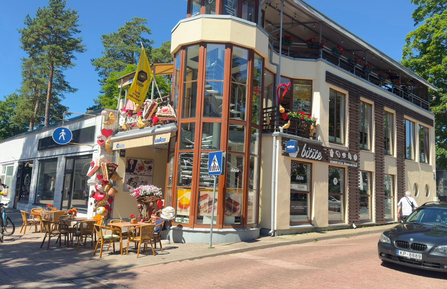 Konditoreja Bitīte — Jomas iela 63, Jūrmala
